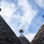 Trullo Dei Fiori 度假居